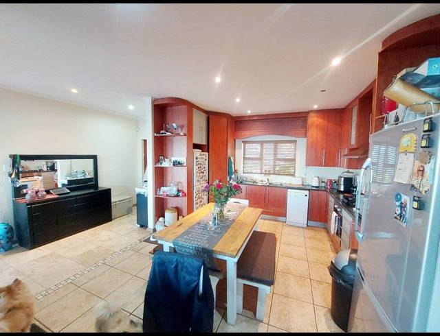 3 BEDROOM HOUSE RENTED IN BLUEWATER BAY